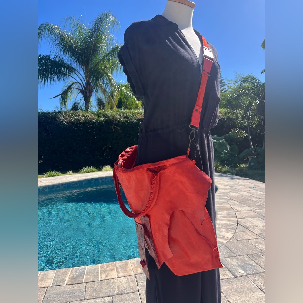 Red Leather handmade satchel Crossbody Bag - Picture 2 of 15